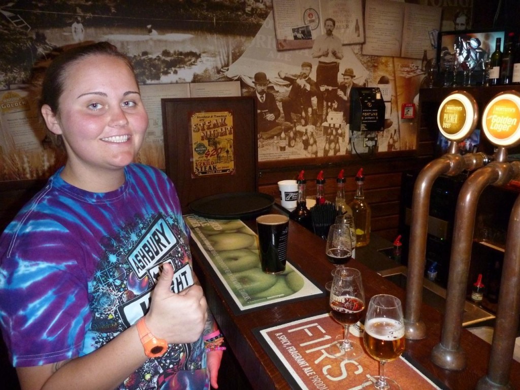 We sampled a local beer "Monteiths" that is brewed on the west coast. The bartender was great and gave us a small sample of all the flavors. Jocelyn's 22nd birthday is the 17th. Please give her birthday greetings on the Guestbook. 