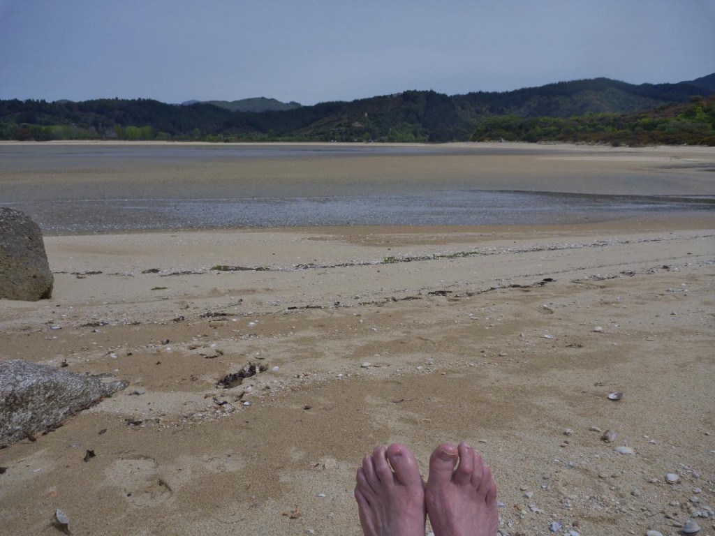 During a cycling tour you need to rest occasionally. This is what we did Wednesday. 