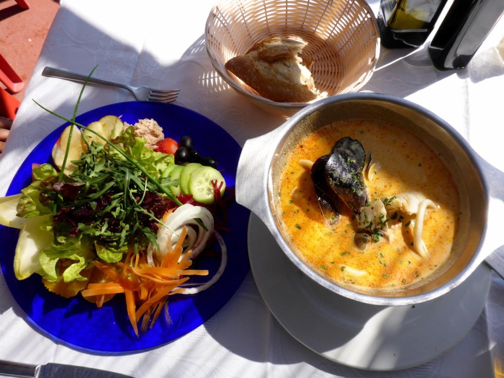 Jocelyn had the chef salad with over 20 vegetables and fruits. I had the delicious fish and shellfish soup. 
