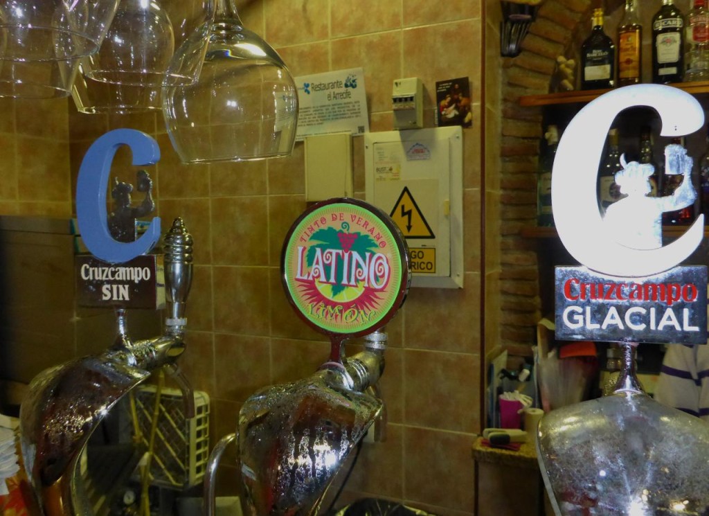 An oxymoron - Cruz beer on the left SIN is "without alcohol"! 