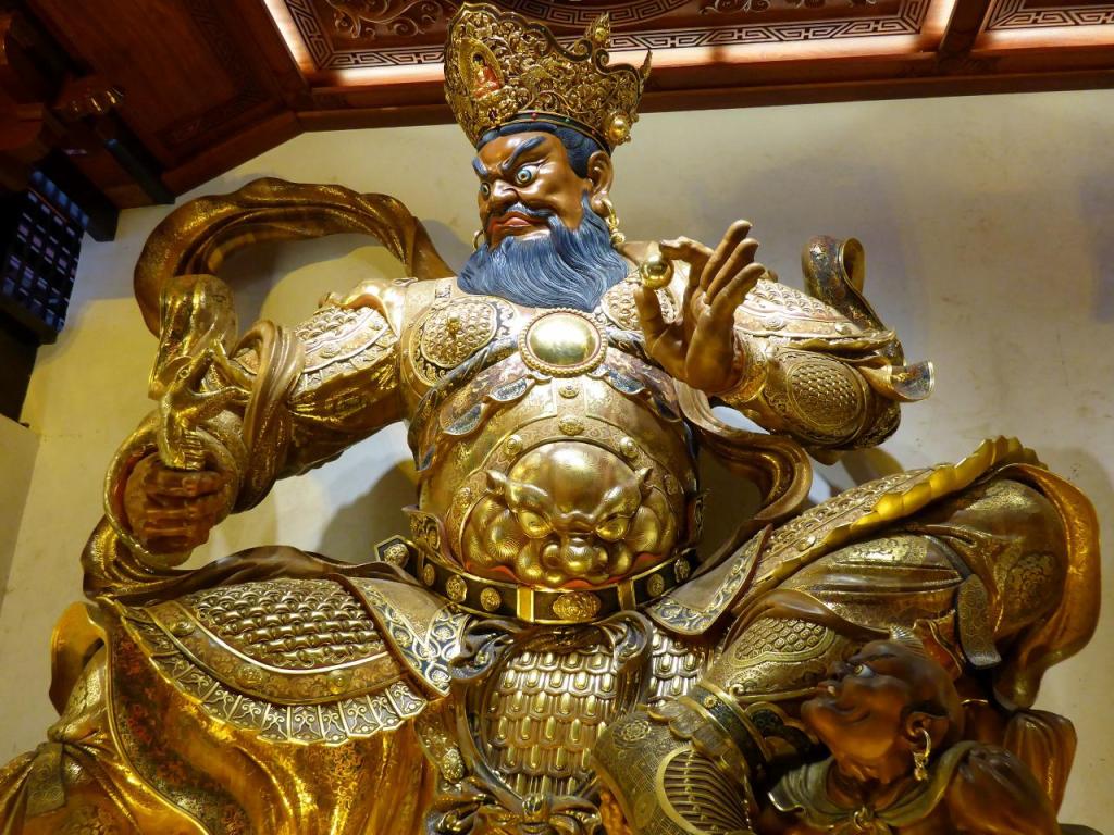 Fascinating statues. 