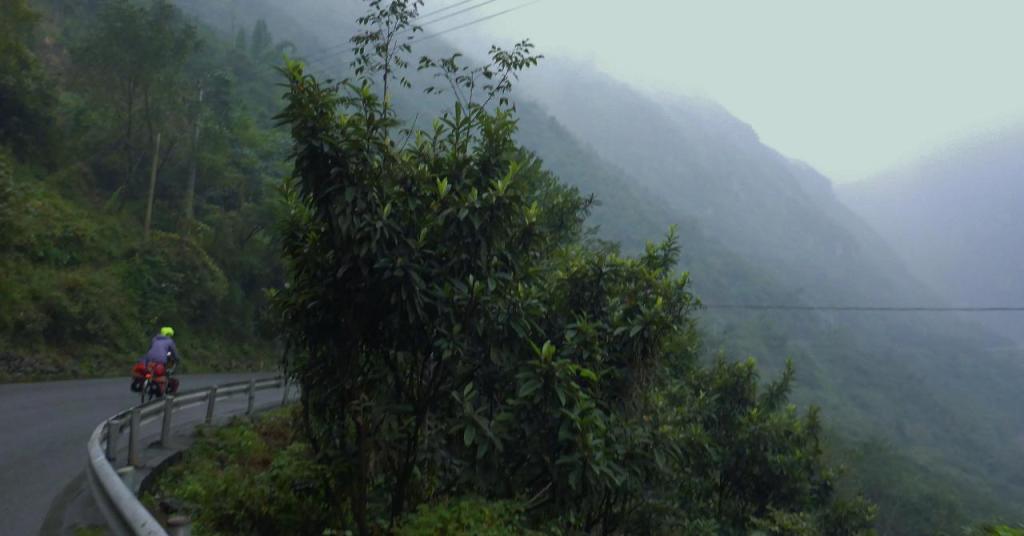 P1060577__1280x670_