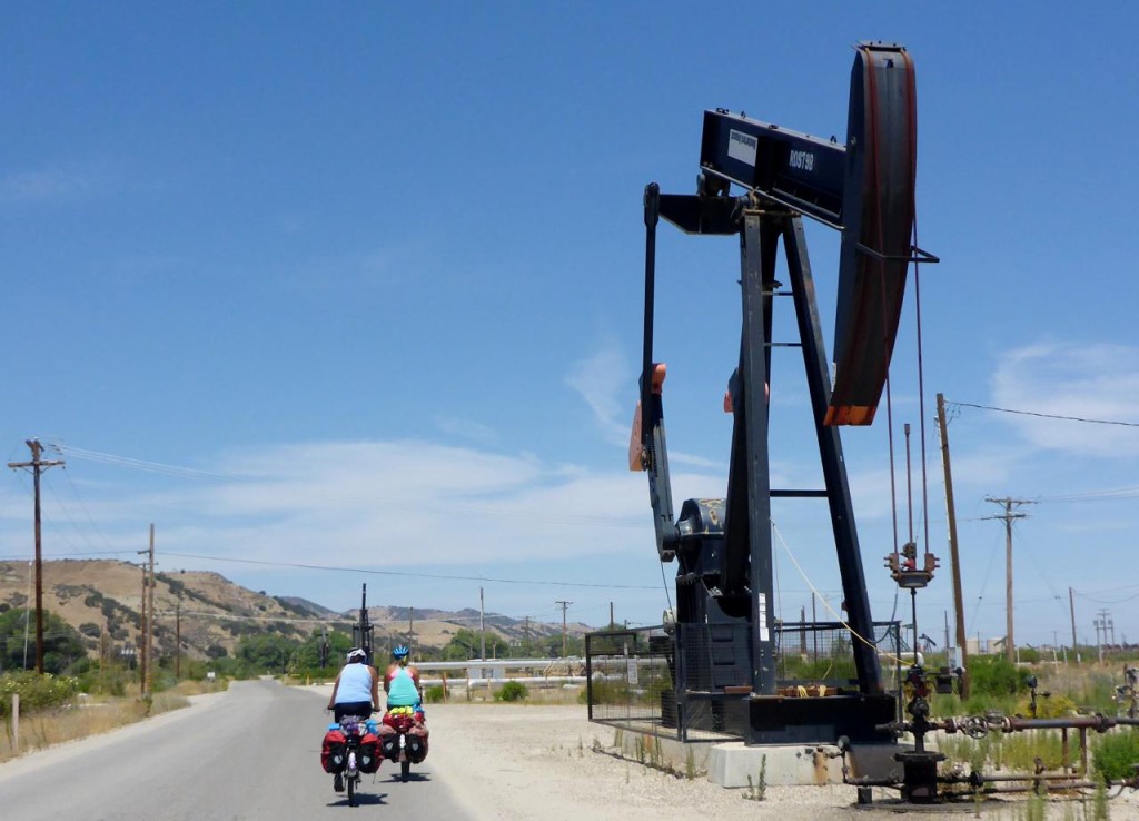 We would rather see trees as in the Avenue of the Giants but these oil rigs were interesting.