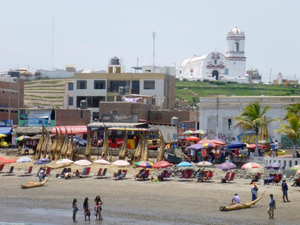 The beach scene in Huanchaco. 